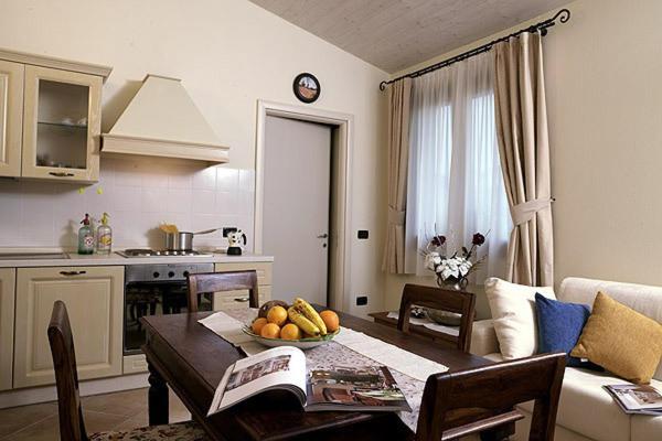 Agriturismo Il Barone Moniga del Garda Екстериор снимка