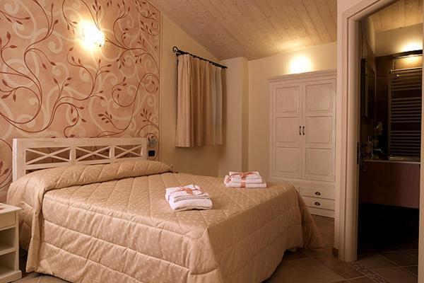 Agriturismo Il Barone Moniga del Garda Екстериор снимка